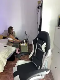 Shurabig webcam model stream image
