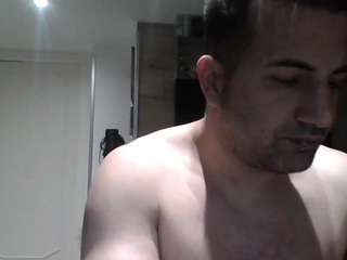 zuzoka webcam model stream image