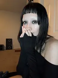 Gothbabbi webcam model stream image