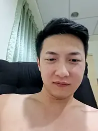 q1a2z2w4s5x6 webcam stripchat model stream image