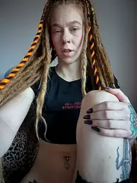 LucidLucy webcam model stream image