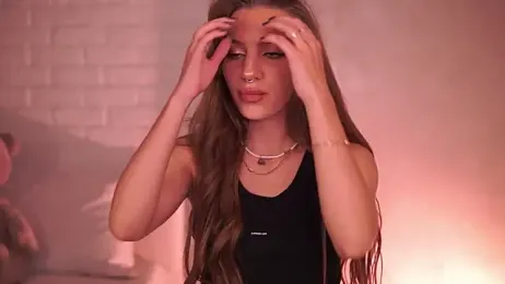 MaryHillty webcam model stream image