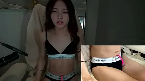 akubichan_25 webcam model stream image