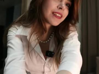 yummy_chica webcam model stream image