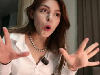 yummy_chica webcam model stream image