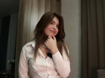 yummy_chica webcam model stream image