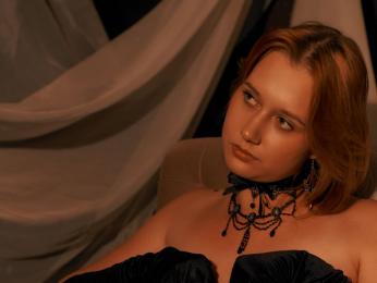 EvaCherry webcam model stream image