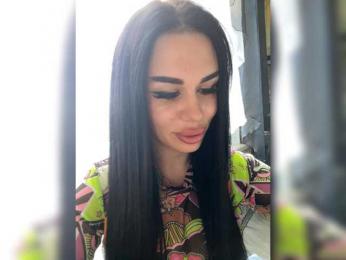 Annetta webcam model stream image