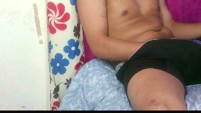 Kym0 webcam cam4 model stream image