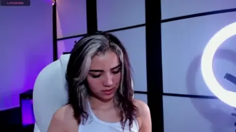 Rubi_Sky webcam model stream image