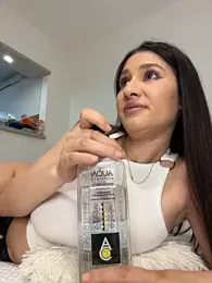 IrisBlues webcam model stream image