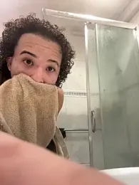 yeiyei_oficial webcam model stream image