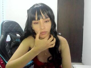 Mariana Smiith webcam model stream image