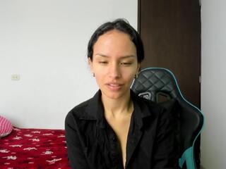Mariana Smiith webcam model stream image