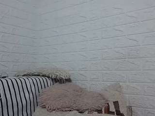 monicabruneta78 webcam model stream image