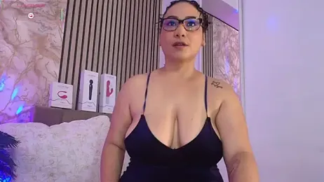 JuliRamirez webcam model stream image