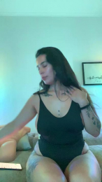 karenbrunette webcam model stream image