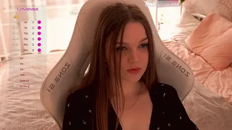 linessssa webcam model stream image