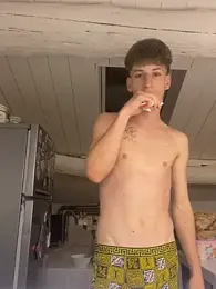 Leonardo0606 webcam model stream image