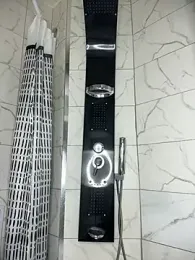 MonChery webcam model stream image