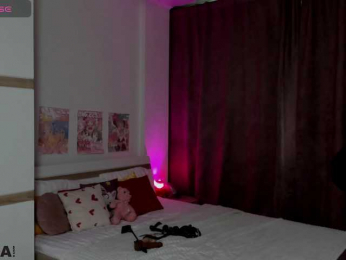 EmilyBlare webcam model stream image