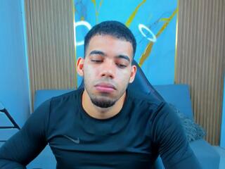 Elvis Rey webcam model stream image