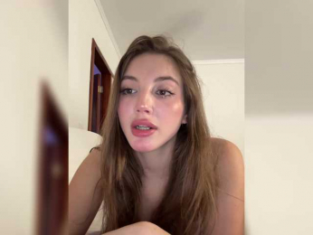 RedElf webcam model stream image