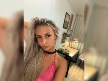 Kira-Marina webcam model stream image