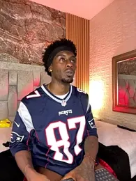 pipedark_ webcam model stream image