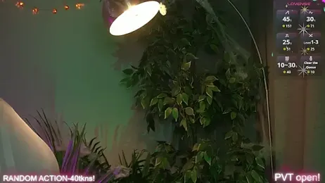 luna_joy_ webcam model stream image