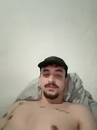 NovinnGB webcam model stream image