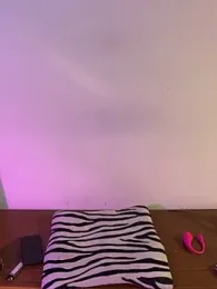 Felicia_smok3 webcam model stream image