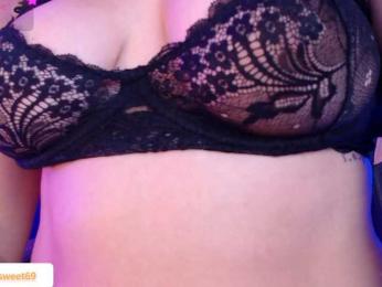 alaiasweet webcam bongacams model stream image