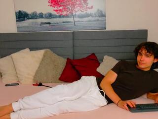 Yaman Fisher webcam model stream image