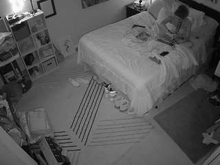 voyeurcam-hornyhostel-01 webcam model stream image