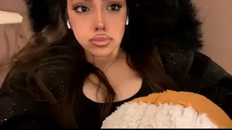 Leaf_Unto webcam model stream image