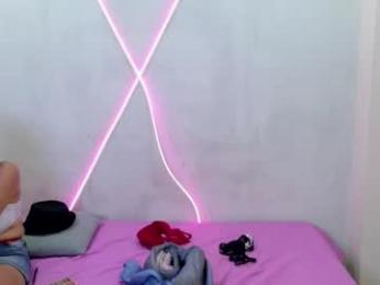 adams_niki webcam model stream image