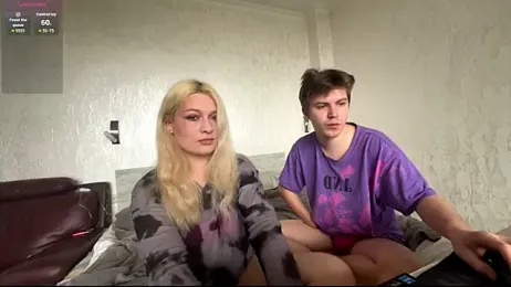 Hikki_ webcam model stream image