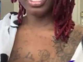 yoursecret1425 webcam model stream image