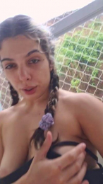 LizzieBlack webcam model stream image