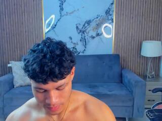 Zayn Vencell webcam model stream image