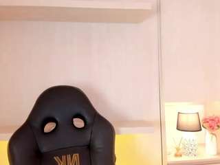 tamarazaki webcam camsoda model stream image