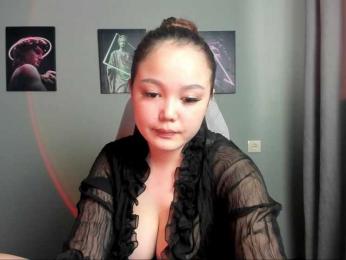 Bellaruine webcam bongacams model stream image
