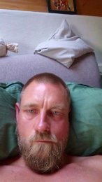 c0ckcomb webcam model stream image