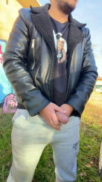 Legolar webcam model stream image