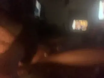 SkinnnyBlack webcam model stream image