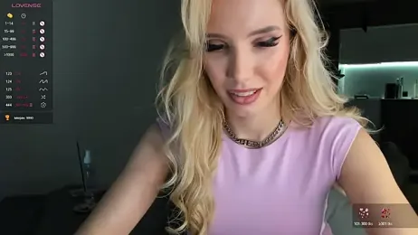 Juicy_Bella webcam model stream image