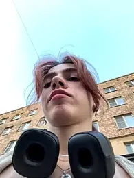 Lily__Belle webcam model stream image