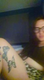 Wetwipeanddry webcam cam4 model stream image