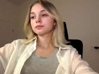 twannasanchec webcam model stream image